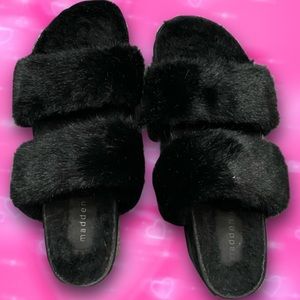 Madden Girl Womens Furbee Faux Fur Platform Sandals🕷.